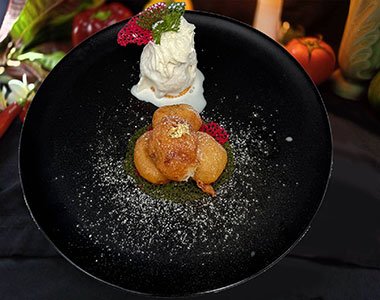 Banana Fritter (กล้วยทอด)