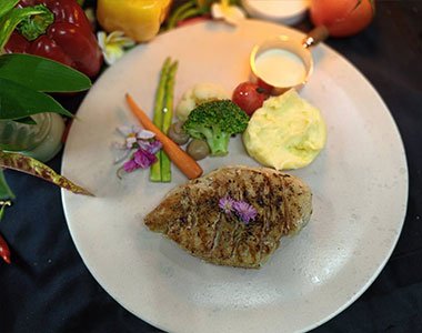 Pan-Roasted Chicken Breast With Brie ไก่อบบรีชส) - Angle 3